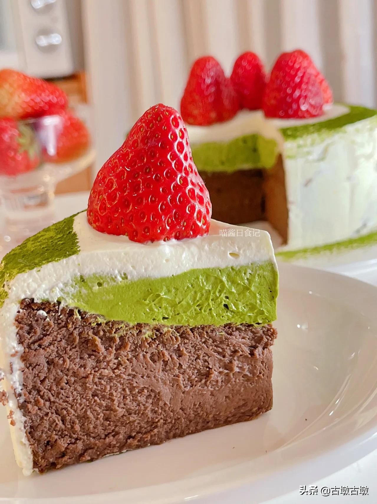 抹茶树莓巴斯克芝士蛋糕的做法,抹茶巧克力巴斯克芝士蛋糕的做法