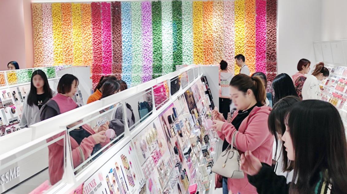 合肥经开区首家THECOLORIST调色师开业强势登陆正大广场