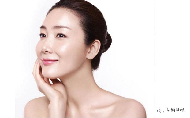 改善黑头精油,去黑头精油怎么配