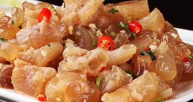 最适合夏天吃的凉拌菜都有哪些,夏天必备的各种花样凉拌菜