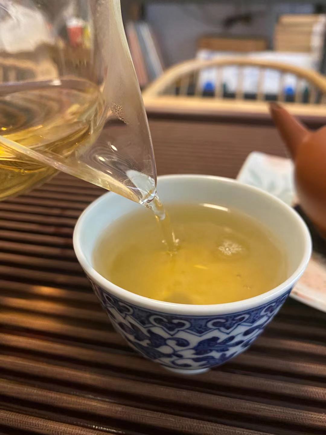 什么是普洱茶淡烟香味,什么是普洱茶的茶韵味特征