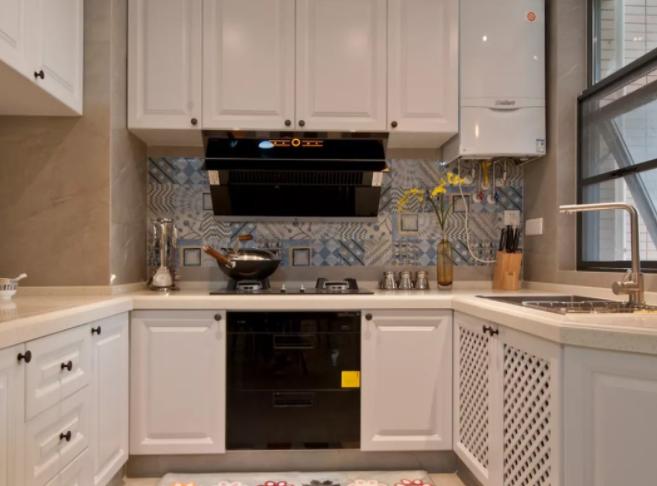 抽油烟机怎么选择和注意事项,抽油烟机买多大的可以吸得干净