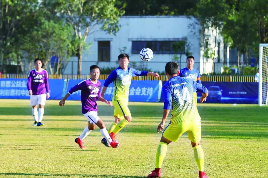 绿茵场上挥汗如雨线上活动风生水起，职工足球总决赛了解一波