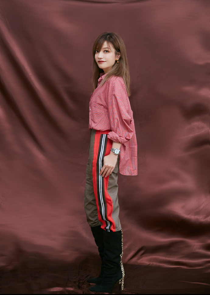 赵薇短发刘海,赵薇齐刘海短发