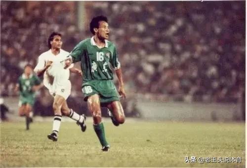 中国足球最强阵容图解,盘点足坛十大盘球高手