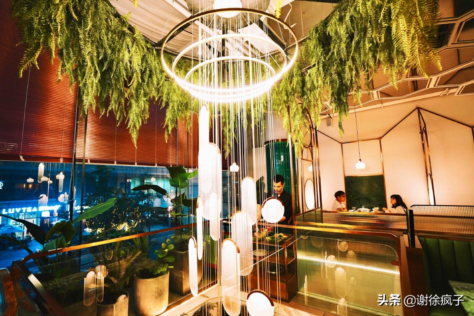 美食探店四川成都正宗川味火锅,成都美食排行榜前十名火锅串串