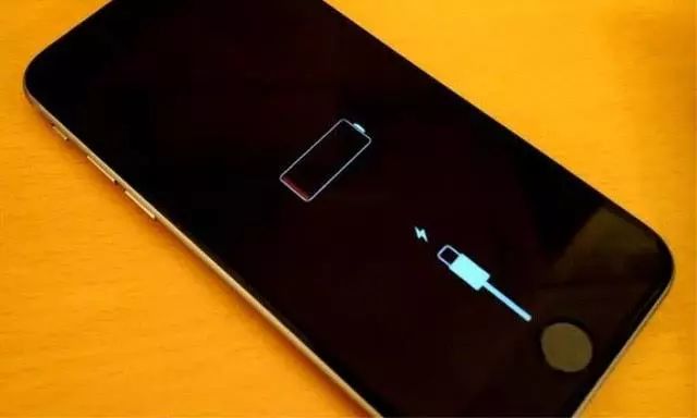 iphone死机进不了系统,iphone死机屏幕没反应也关不了机