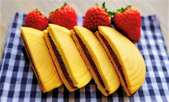 教你制作哆啦a梦最爱吃的铜锣烧,如何制作哆啦a梦同款铜锣烧