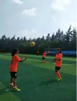 铿锵玫瑰中国女足夺冠精彩视频,铿锵玫瑰中国女足亚洲杯夺冠