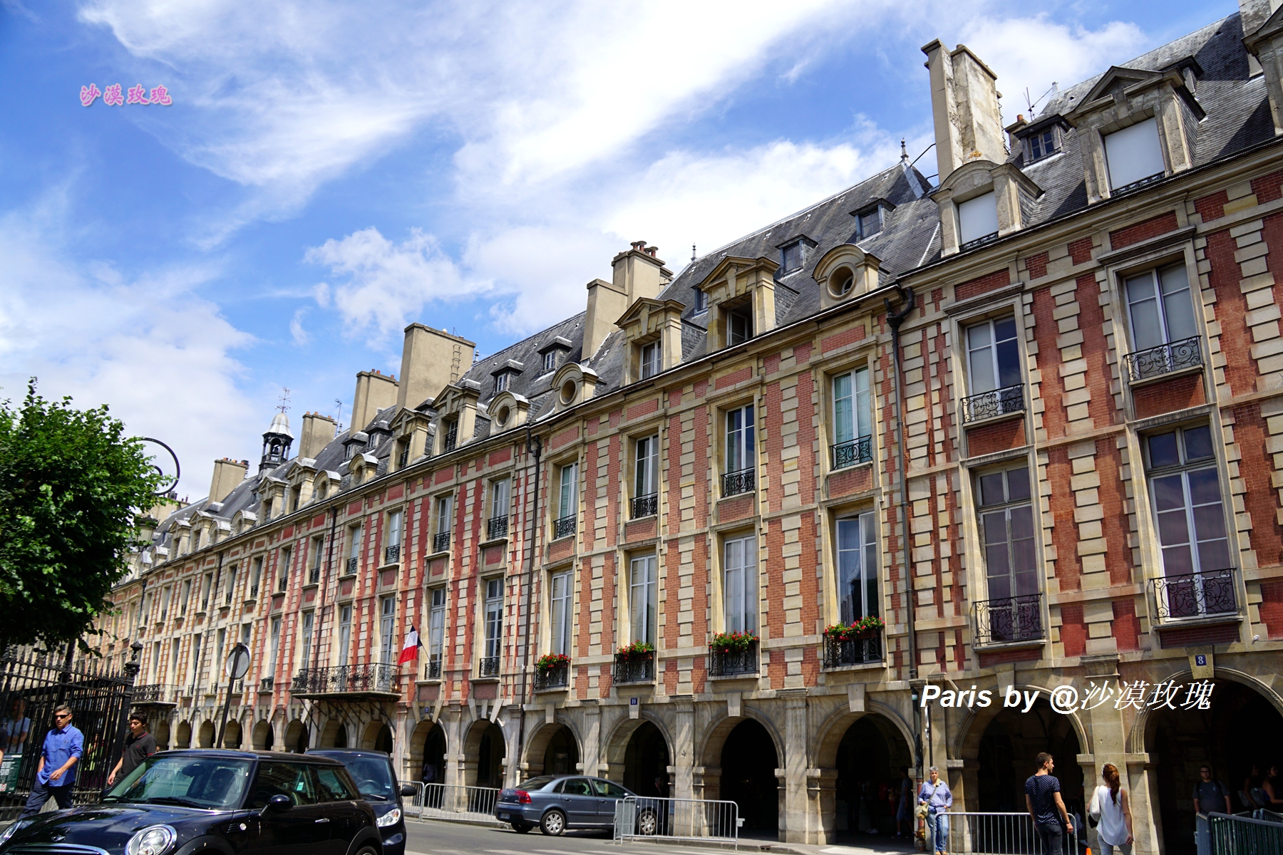 他从未来过中国，却热爱东方文化，为情人亲手设计了“中国沙龙”