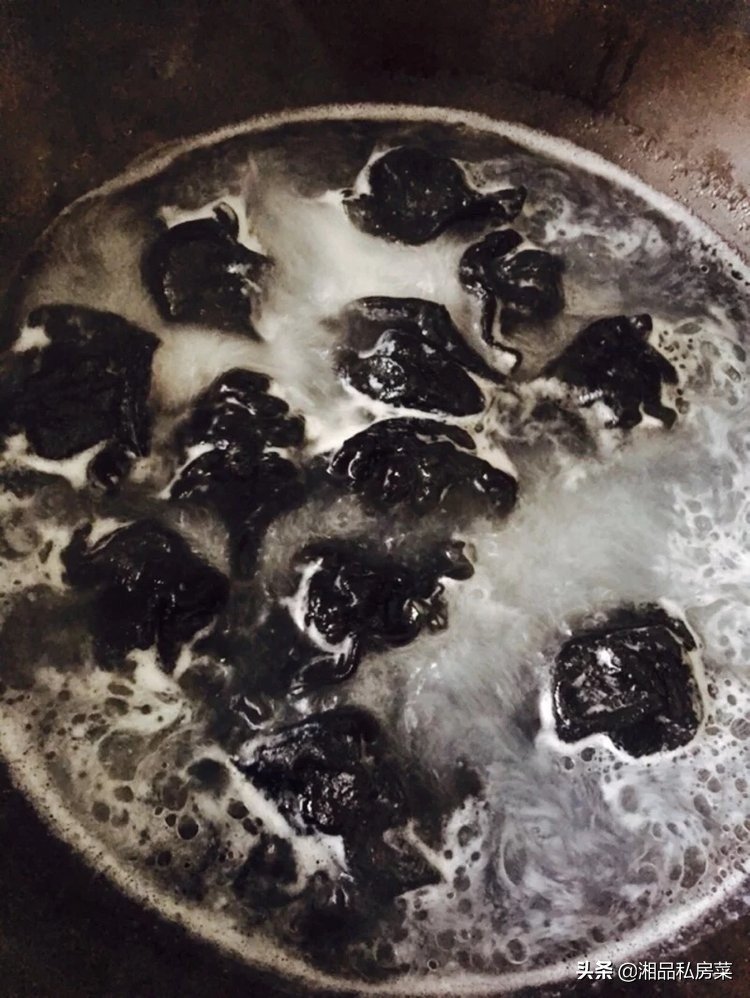 海鲜馅饺子的做法窍门视频,猪肉海鲜饺子馅的做法大全