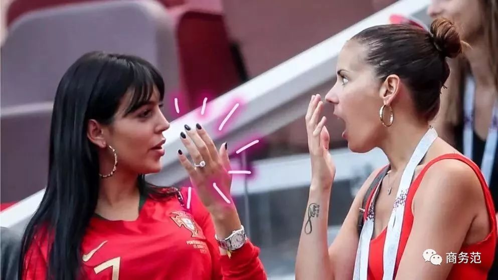 c罗36岁依然保持完美身材,36岁的c罗还在拼命吗