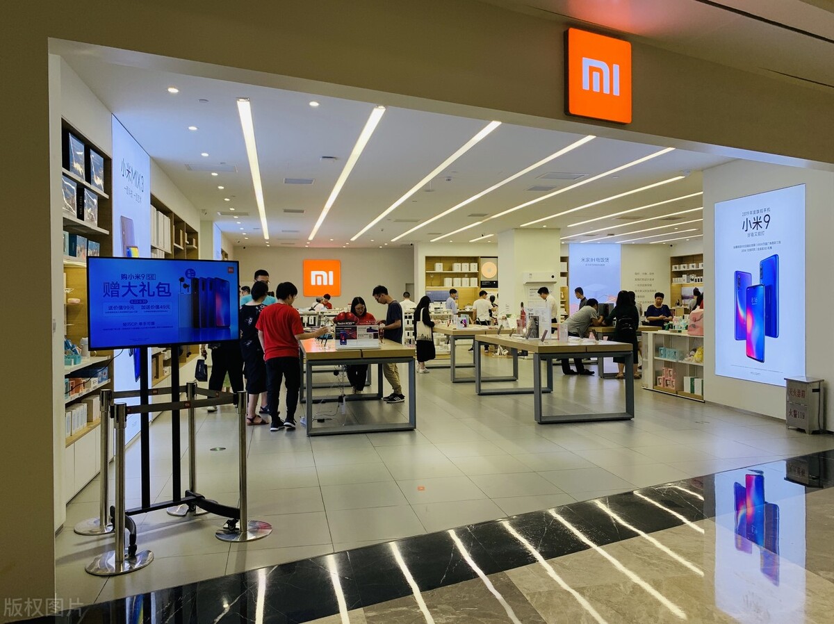 vivo手机在官网买还是实体店便宜,买二手手机在实体店还是网上买好