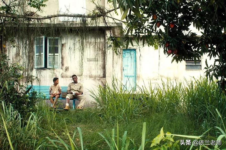 球王贝利的经历和启示,球王贝利童年