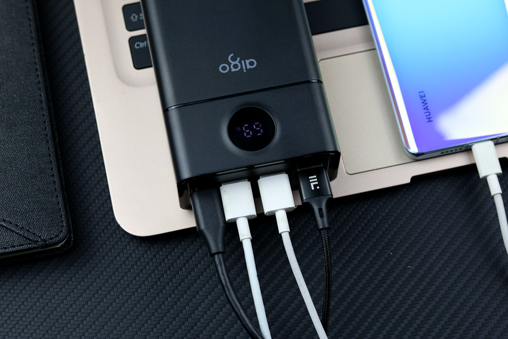 aigo充电宝10400毫安使用说明,AIGO聚合物充电宝怎么样