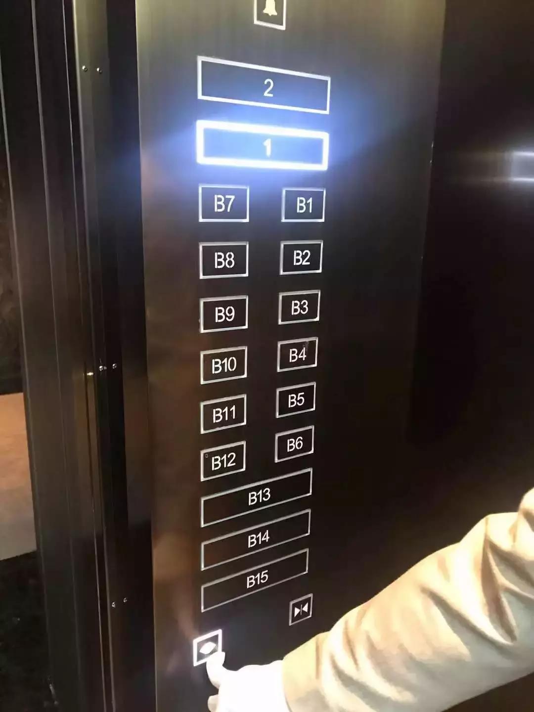 上海深坑酒店是不是18层最贵,上海深坑酒店是七星级酒店吗