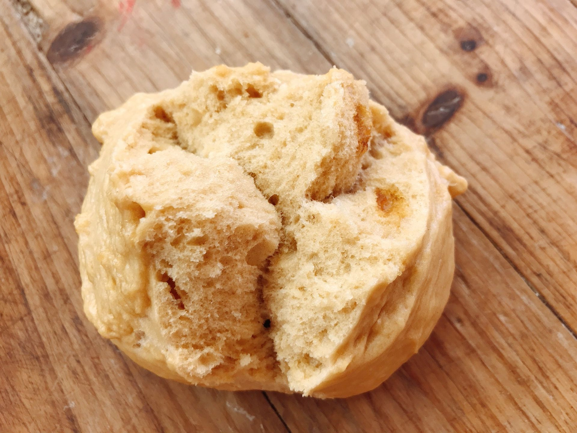 开花红糖馒头放小苏打还是泡打粉,无需醒发的红糖大枣开花馒头配方