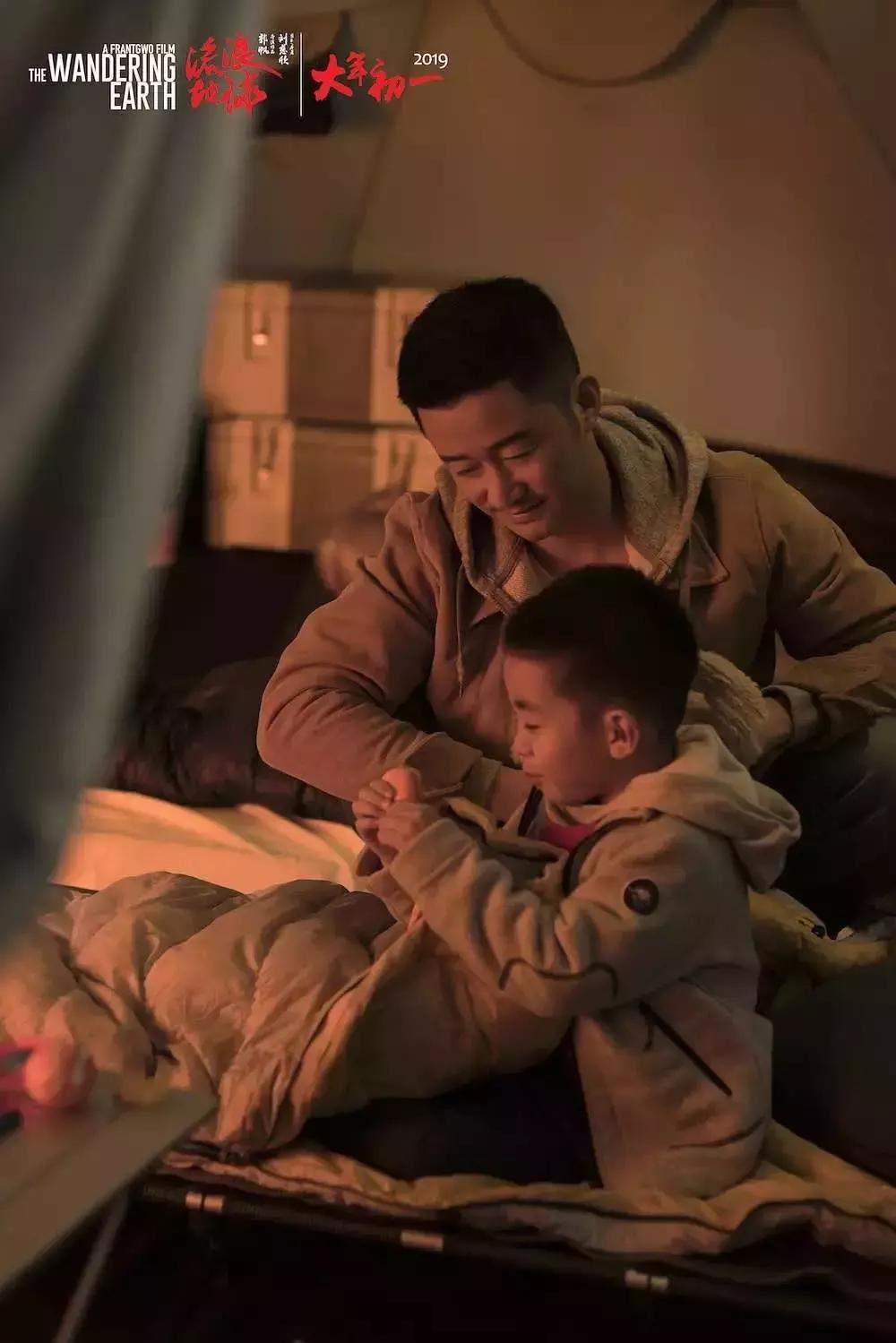 《中国机长》逆袭登顶，怎么样的电影具有逆袭潜质？