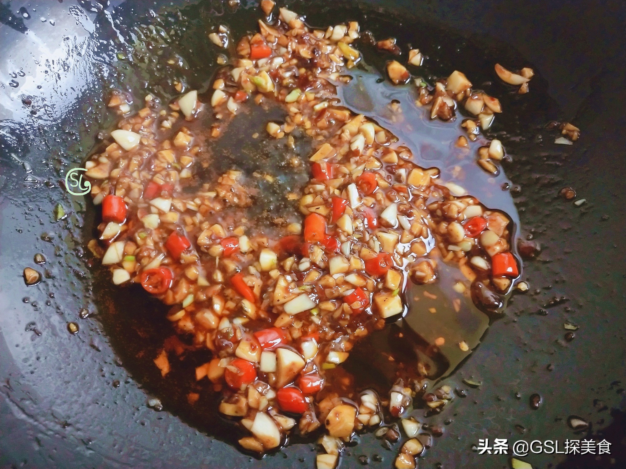 扇贝蒸粉丝的最简单做法,扇贝粉丝蒸着吃还是炒着吃