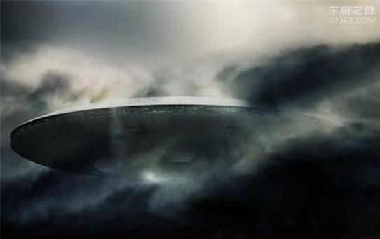 月球背面跟月球正面有什么不同吗,月球探测器在月球背面看到了什么