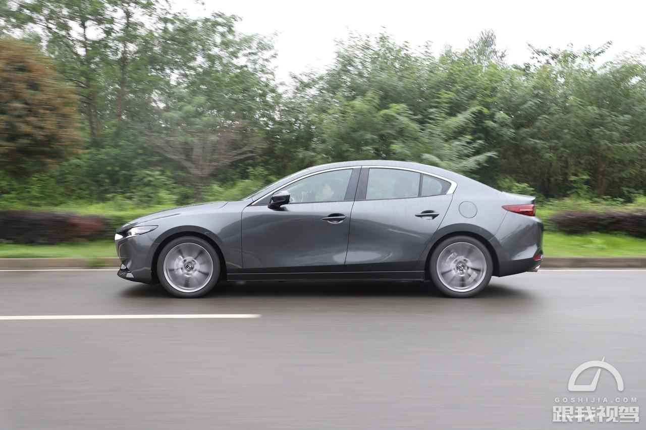 理工男的极致浪漫全新次世代MAZDA3昂克赛拉抢先试驾