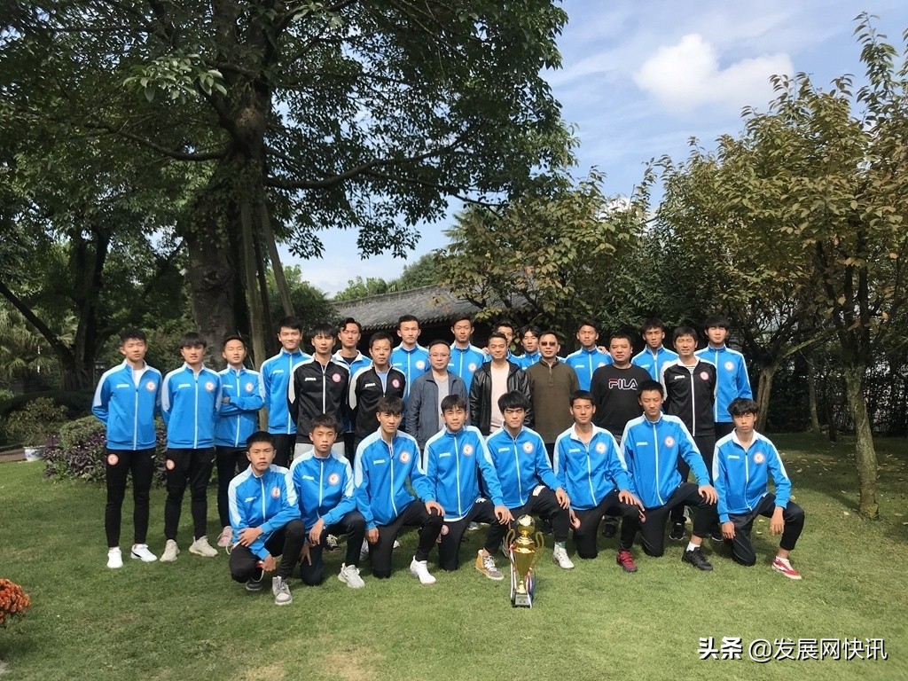 棠外足球队第一人,成都棠外足球u19比赛