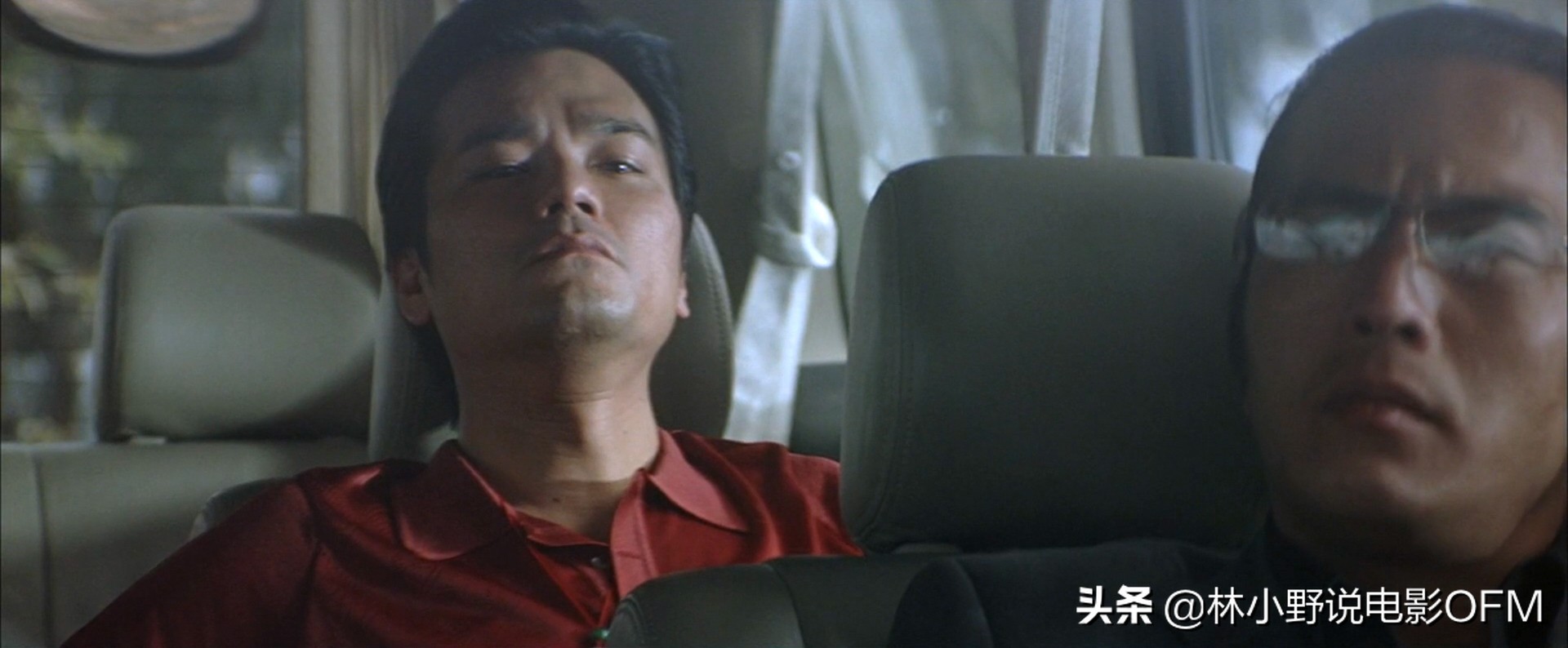 加钱哥和跨栏哥,加钱哥摆平飞机