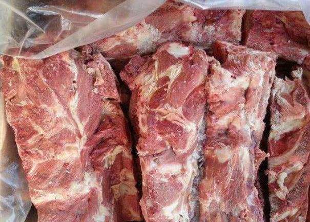 这三类食品再便宜也不要去超市买,特价超市临期食品