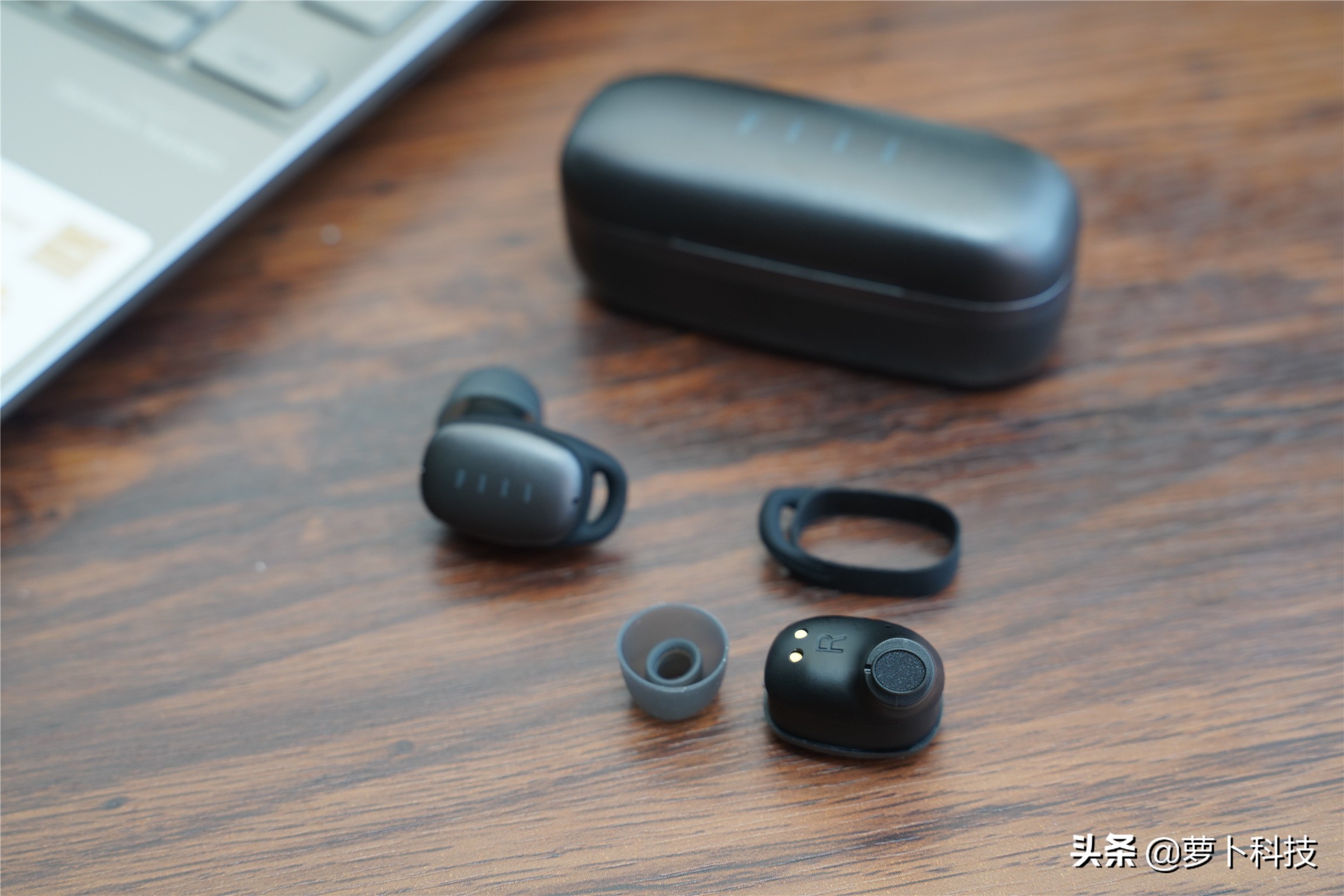 钃濈墮鑰虫満tws2pro,fiil钃濈墮鑰虫満tws