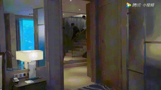 李现勾勾手完整版,李现采访暗示有女友了吗