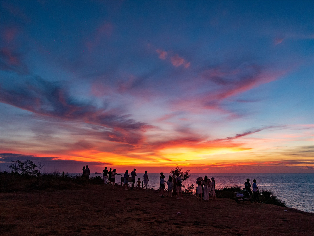 广西北海涠洲岛的火山岛介绍,涠洲岛是中国最年轻的火山岛吗