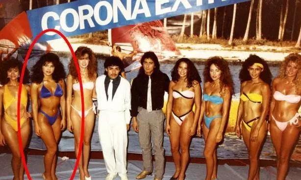 50岁带3娃还成功收服世界首富，她才不是傻白甜，手段高过邓文迪