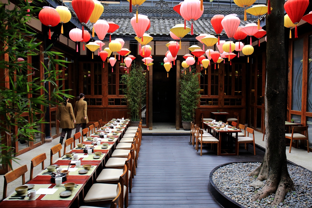 你知道有哪些世界闻名的酒店吗,你知道国内酒店排行有哪些吗