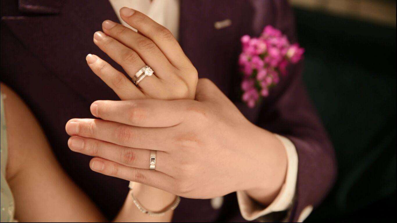 女生怎么选择合适的尺寸的戒指,不知道女生手指多粗怎么挑选戒指