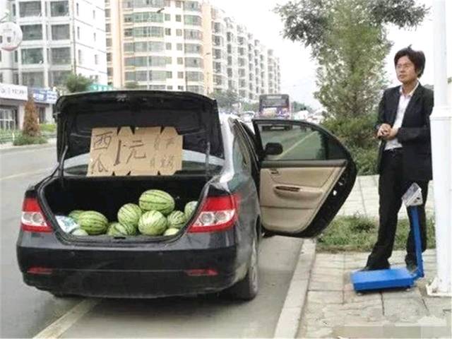 小车拉货摆地摊可以去咨询交警吗,私家车拉货被交警查到怎么处罚