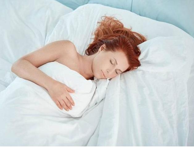 女性睡觉时，不穿内衣和*裤内**会有什么影响？可以了解下