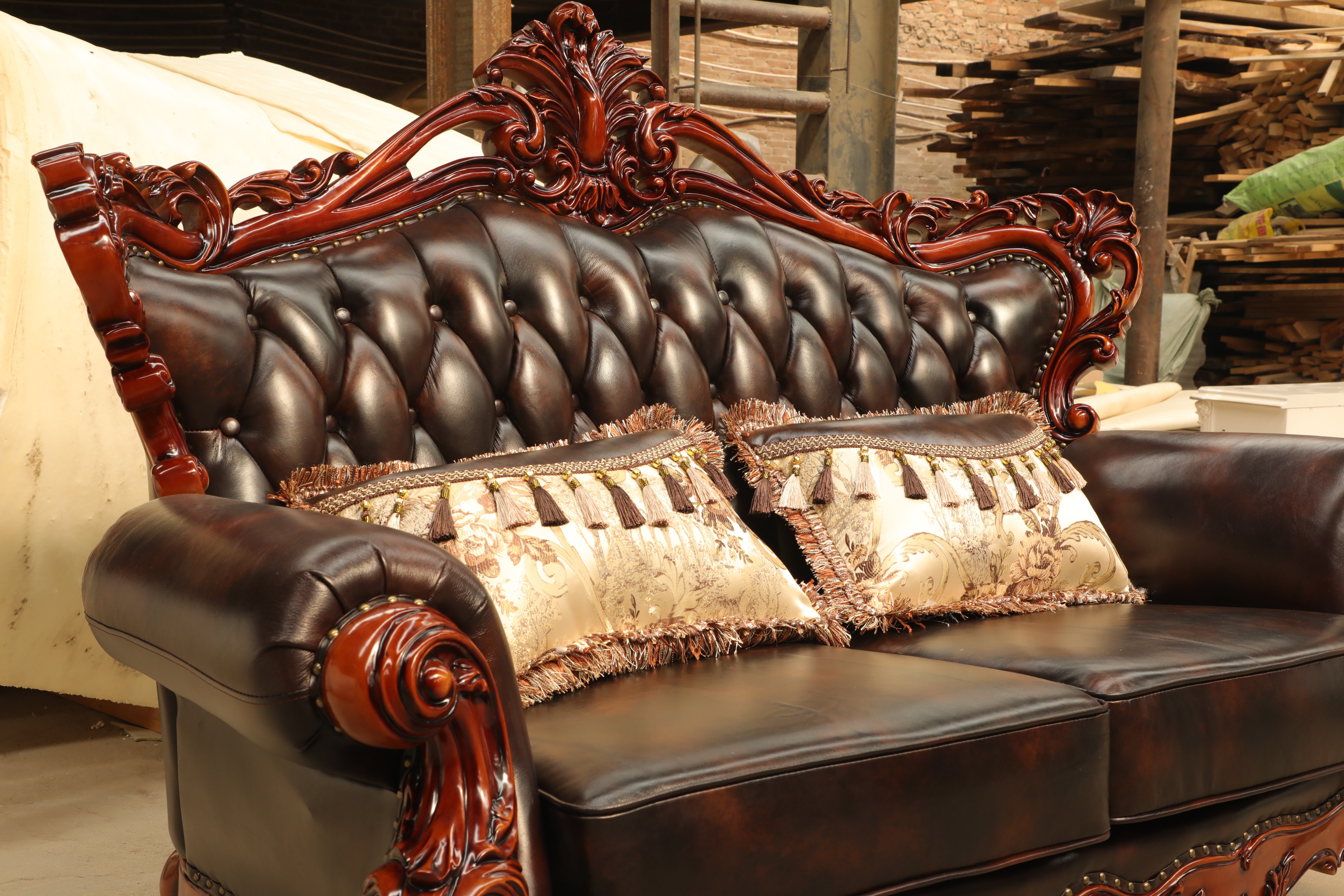 真皮沙发哪个牌子性价比高,为什么内行不推荐买真皮沙发