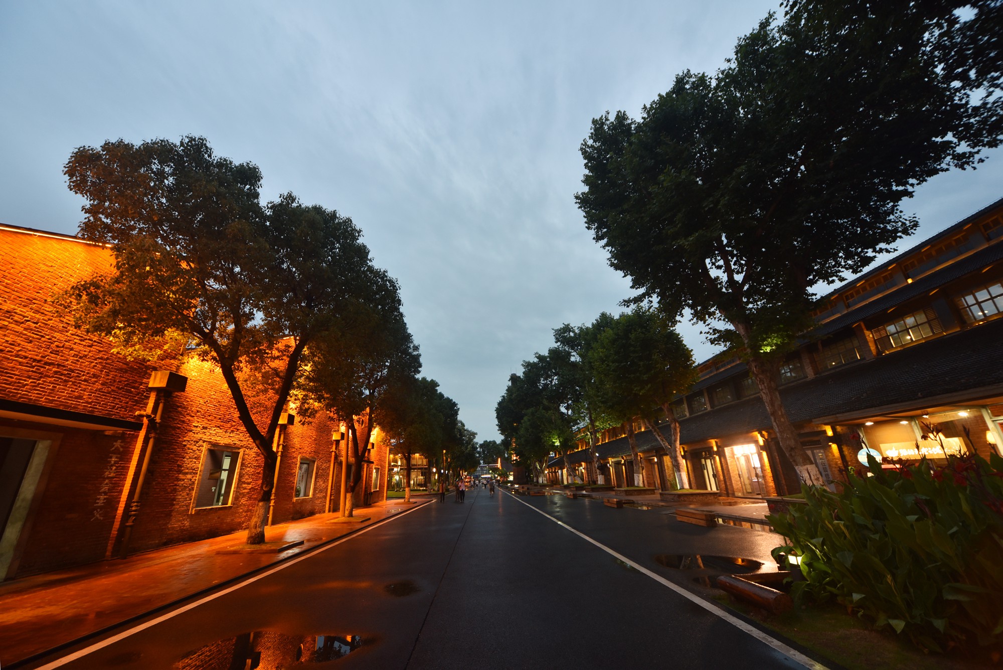 景德镇近代瓷器发展,千年瓷都景德镇有哪些瓷器