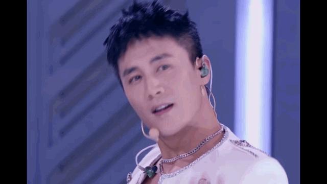 他怎么还是这个鬼样子啊