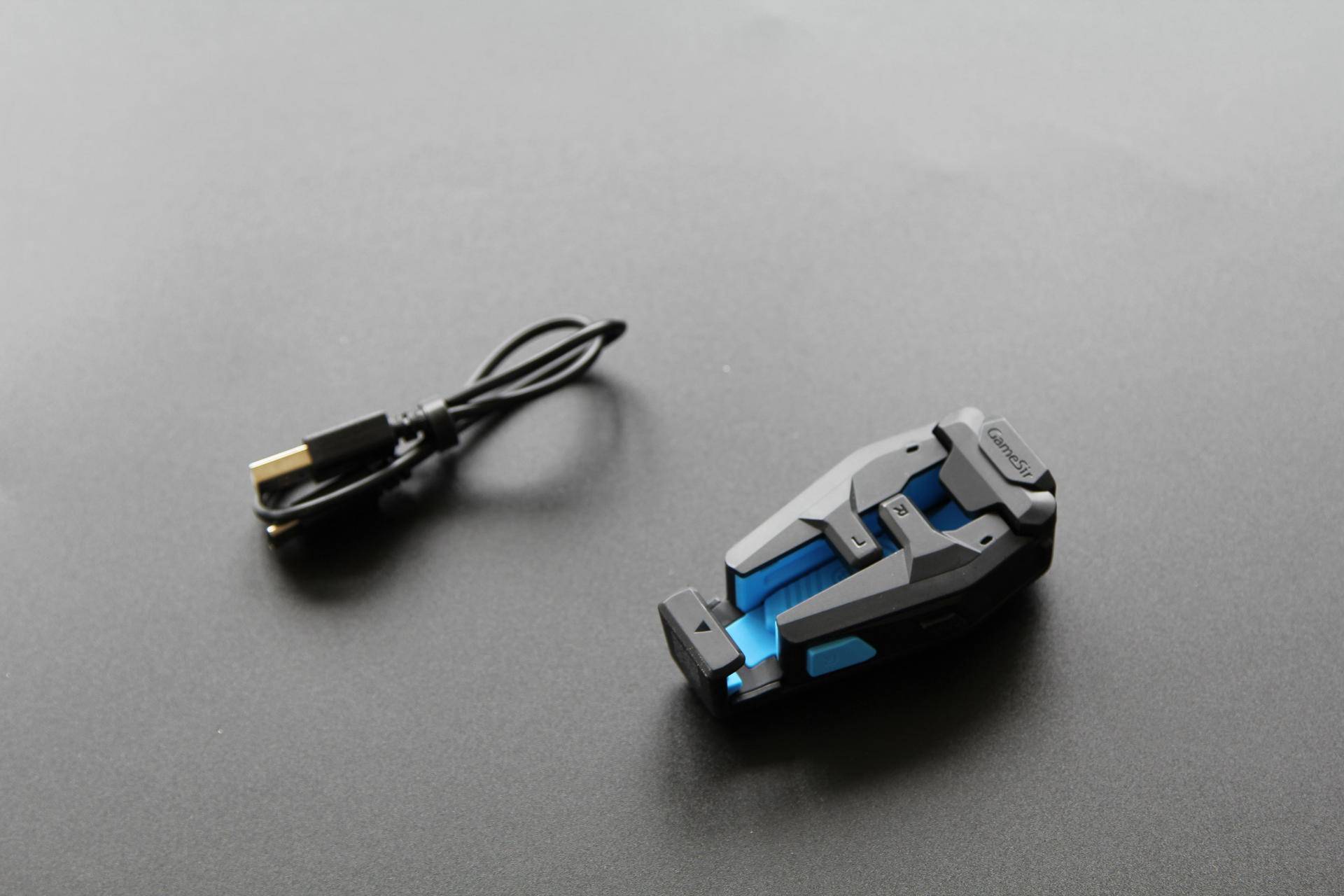 吃鸡物理神器推荐最新,盖世小鸡f4和f5哪个好用