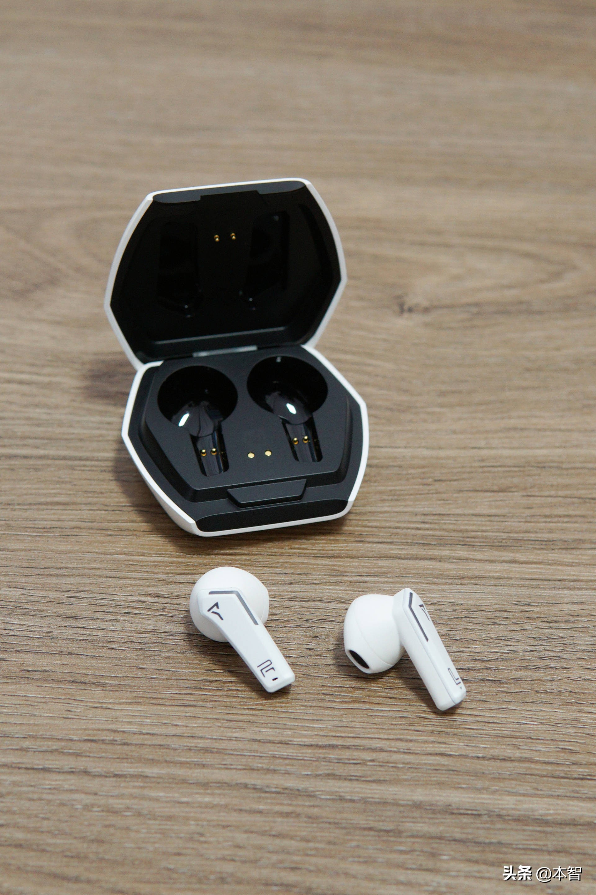 sanagxpro蓝牙耳机讲解,sanagxpro耳机