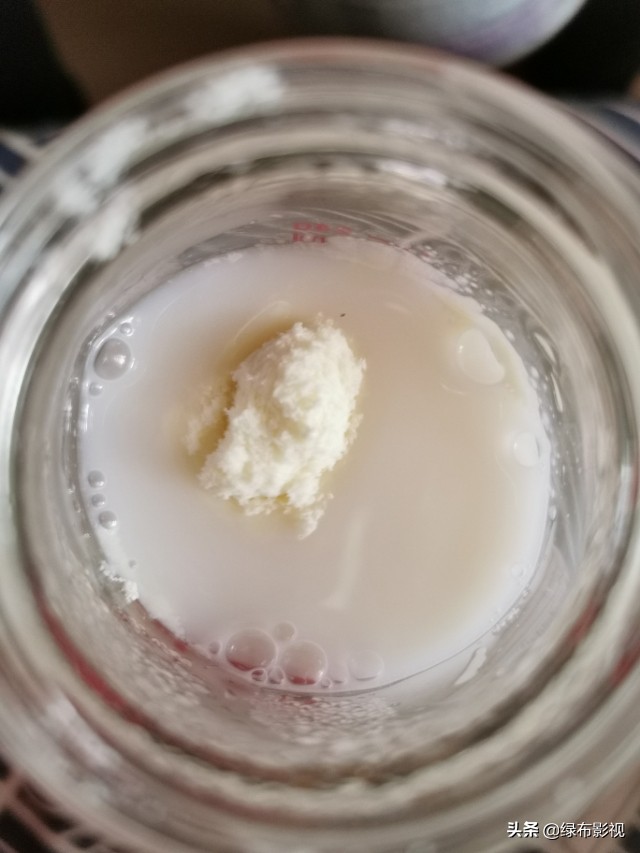 脾胃虚易便秘的宝宝如何选择奶粉,牛奶蛋白过敏的宝宝如何选择奶粉