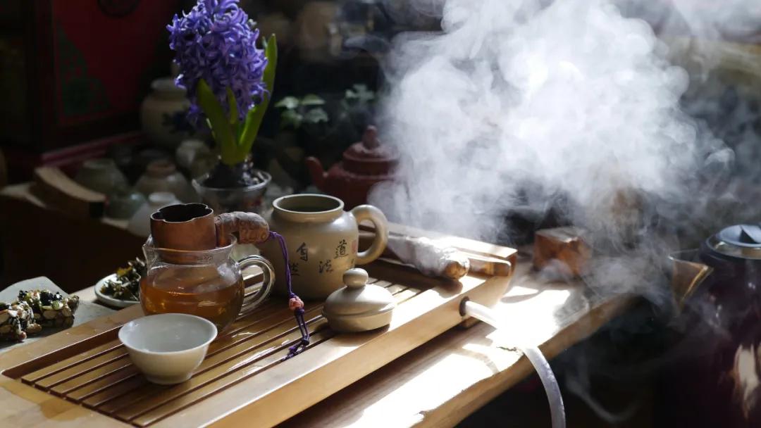 中国年轻人喝黄酒,喝袋泡茶好吗