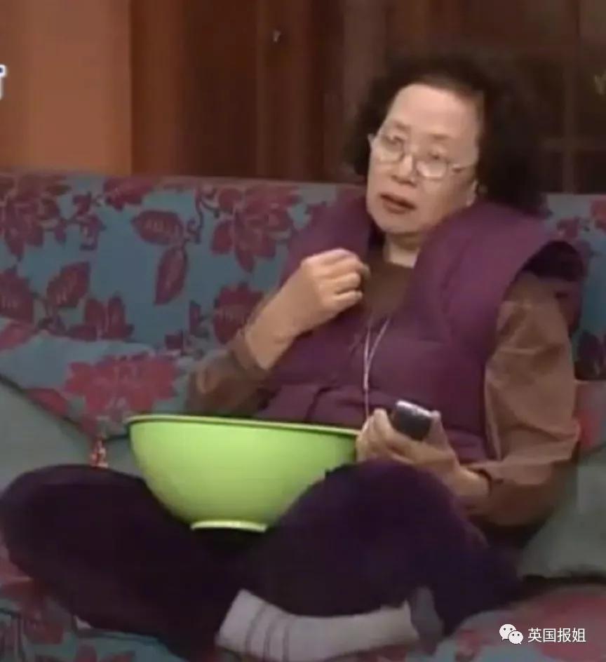 宅家无聊自娱自乐想跳就跳就好,宅家无聊自娱自乐开心一刻