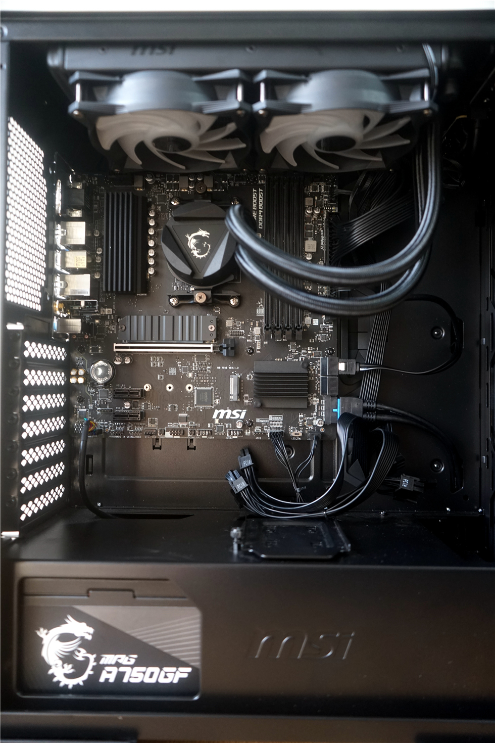 msi微星宙斯盾aegisti5,微星宙斯盾z5冷游戏机