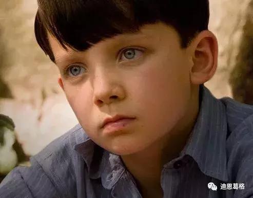 阿沙巴特菲尔德武磊,英国吴磊