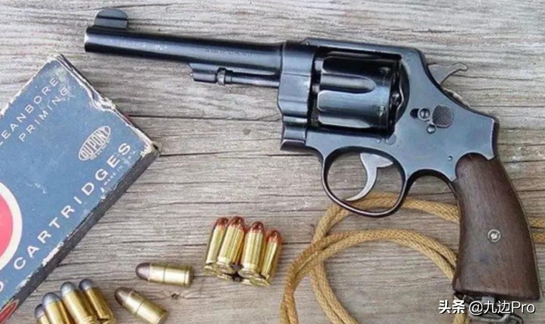 科林卢瑟鲍威尔新冠,鲍威尔感染新冠