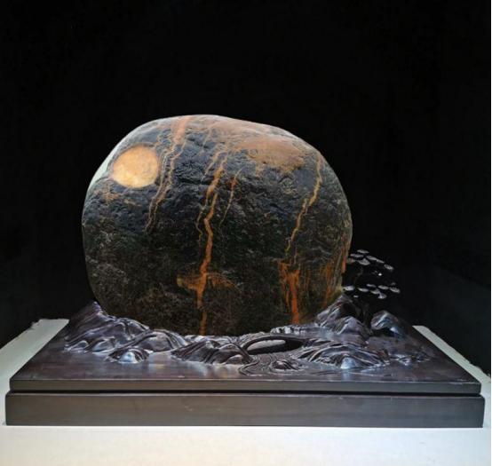 欢度国庆节中秋，共赏团圆美石