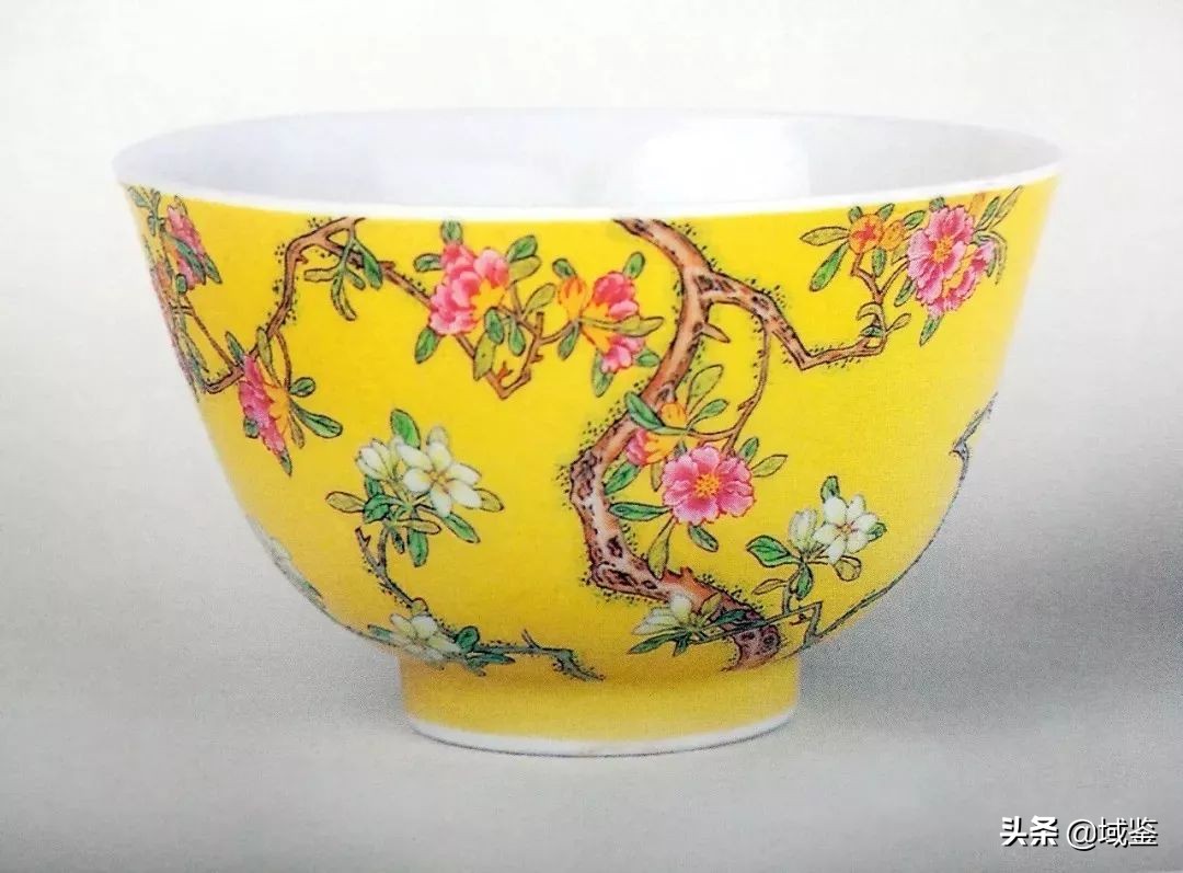 清乾隆时期珐琅彩瓷器图片及价格,乾隆时期珐琅彩瓷器的特征鉴别