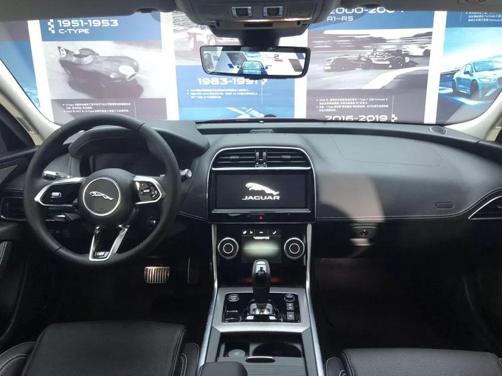 2020捷豹xel问题真的很多吗,捷豹xel2020款对比凯迪拉克ct5